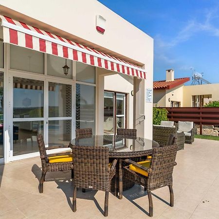 Villa Marina Sunrise By Ezoria Villas Coral Bay Luaran gambar
