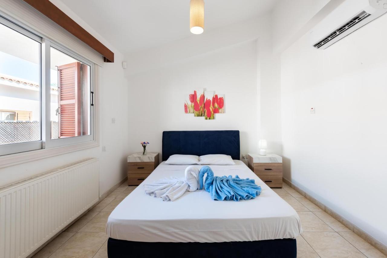 Villa Marina Sunrise By Ezoria Villas Coral Bay Luaran gambar